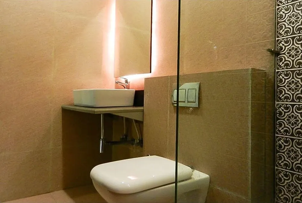 Itsy Hotels Banana Boutique Varanasi