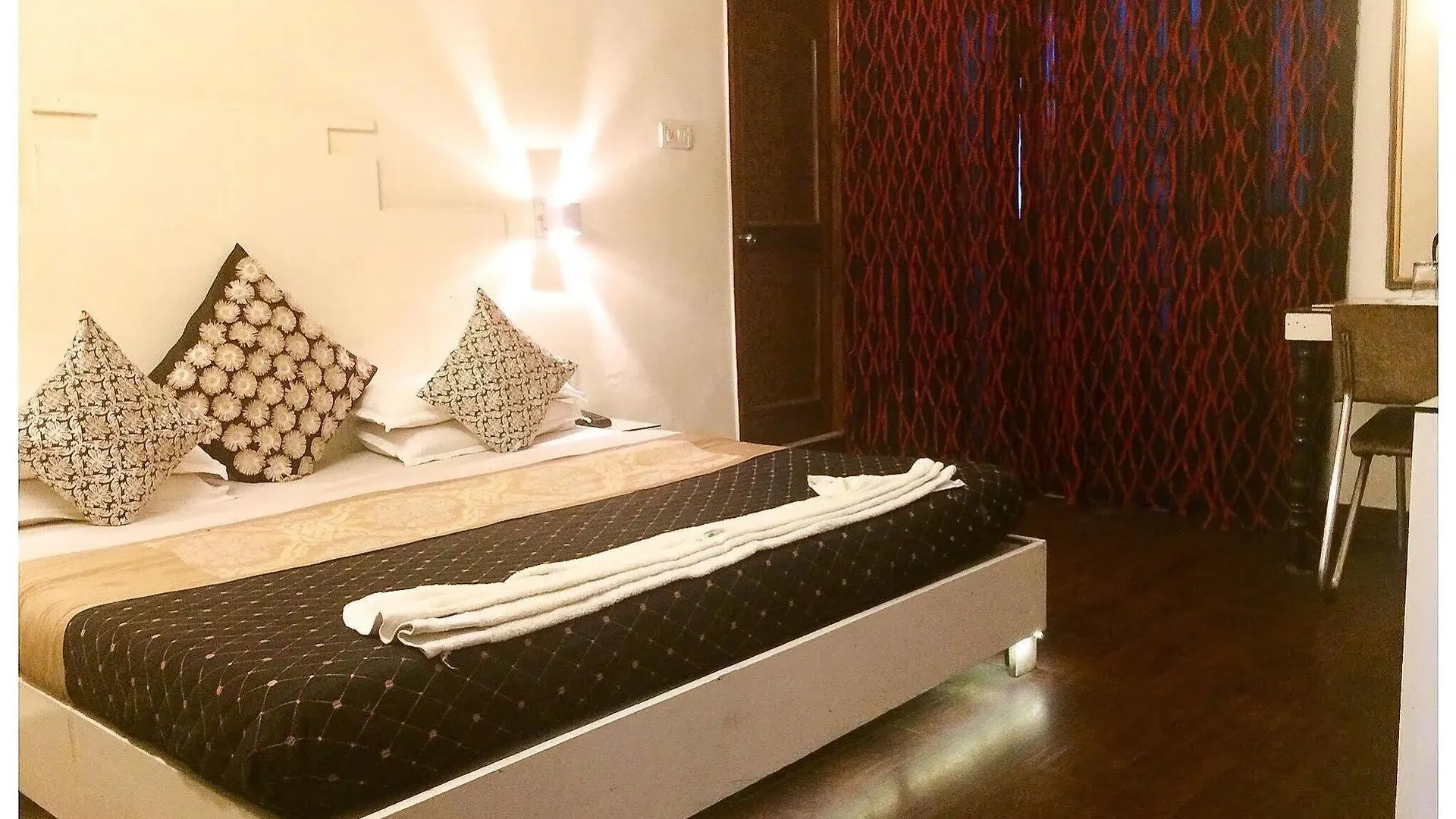 Itsy Hotels Banana Boutique Varanasi